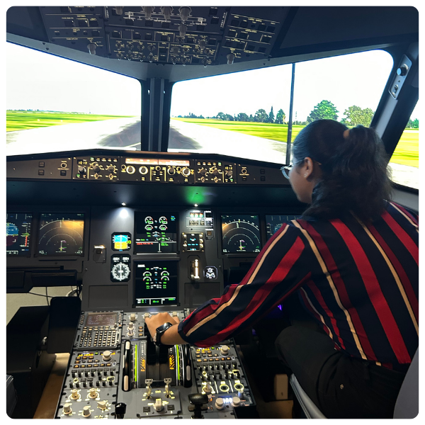 golden-epaulettes-aviation-students-24.png